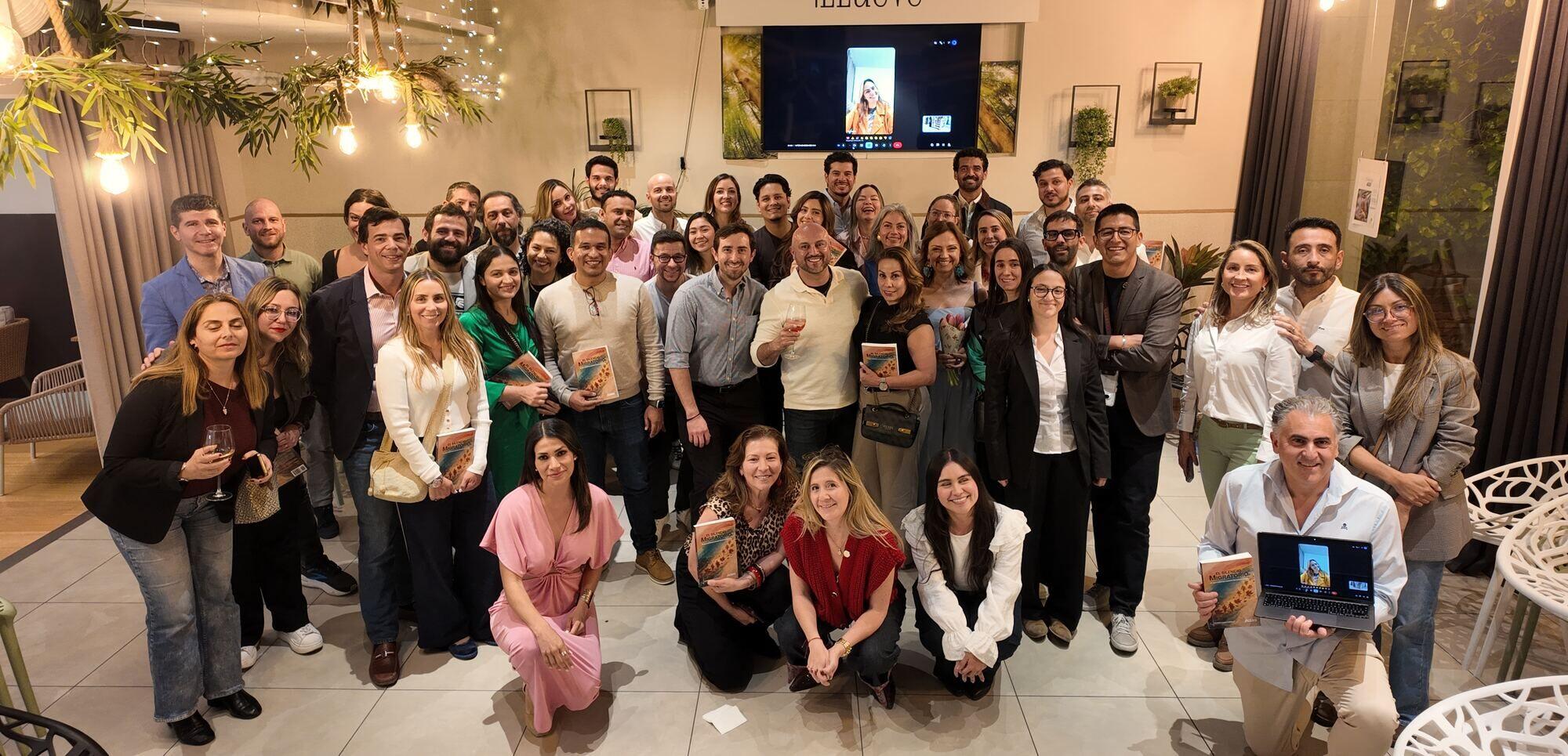 Foto de grupo de un encuentro de Altea en Madrid